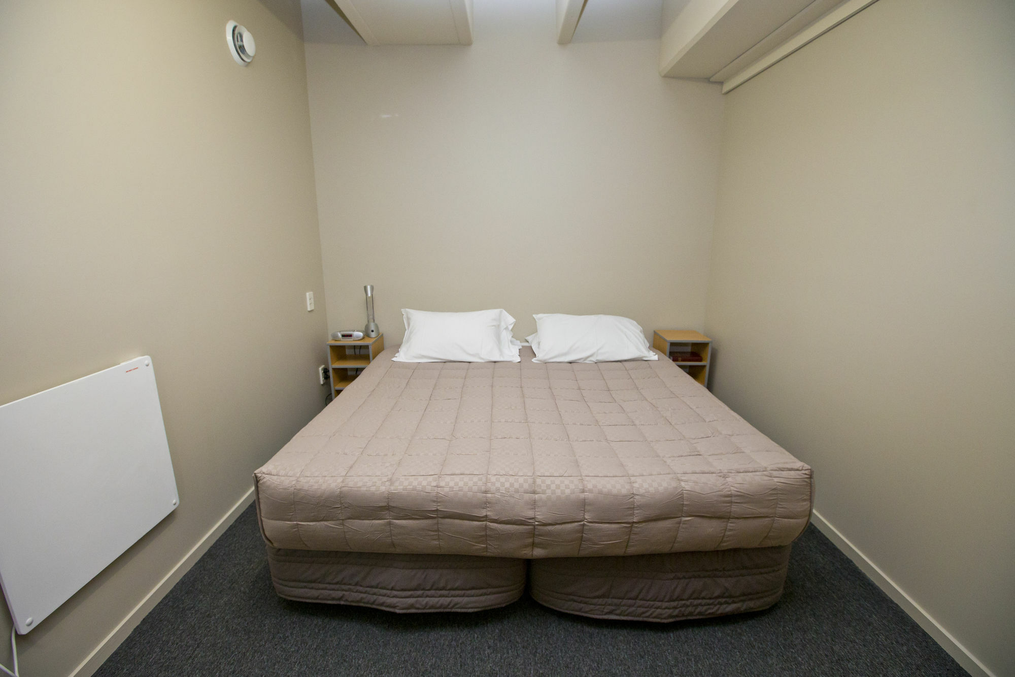 @ The Hub West Aparthotel Palmerston North Exterior photo